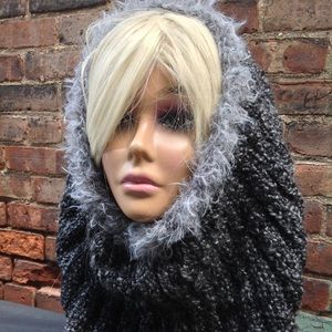 Knitted wrap
